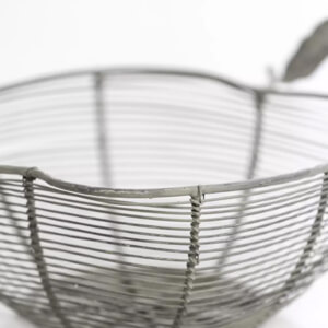 Grand Illusions Wire Apple Basket Grey